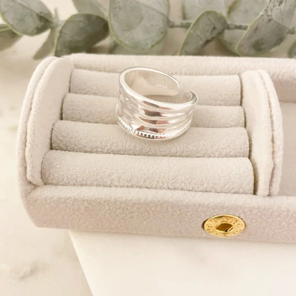 925 Sterling Silver Chunky Ring Thick Ring Silver Wide Textured Ring Band - Picture 6 of 9